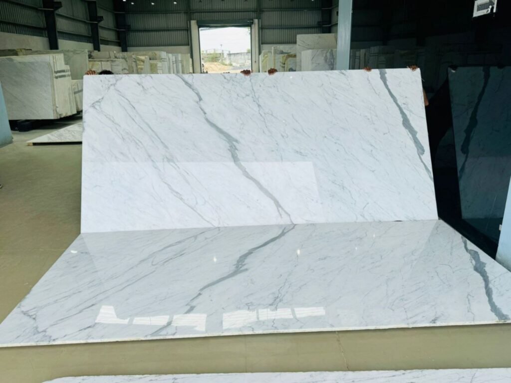 The Difference Between Statuario Marble and Calacatta Marble