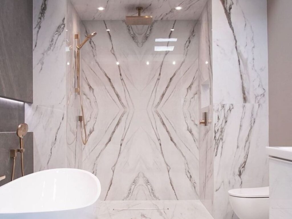 Why Statuario Marble is Considered Better than Calacatta and Carrara Marble
